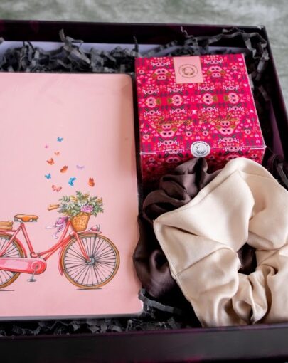 A Girly Gift Box