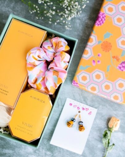 A Charming Gift Box