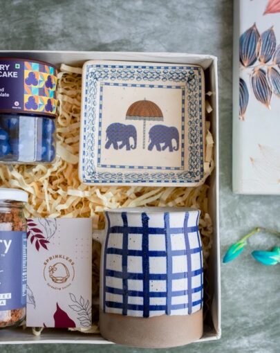 Elephant Trinket & Blueberry